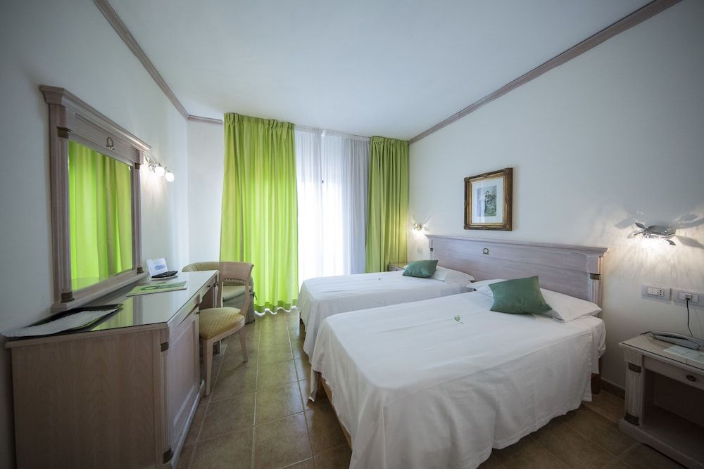 Mancini Park Hotel Double Room 2