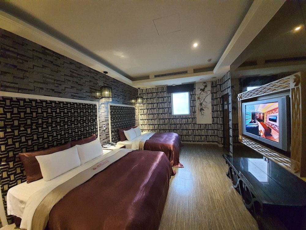 Jin Sha Motel Family Room (No parking, Check in after 18:00) 4