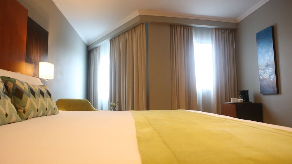 Aranjuez Hotel & Suites Junior Suite, 1 King Bed, Ensuite 6