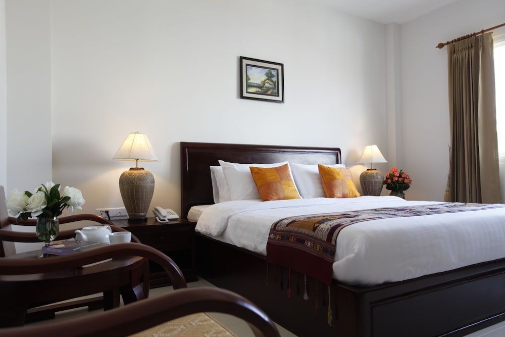 Lao Golden Hotel Deluxe Room 6
