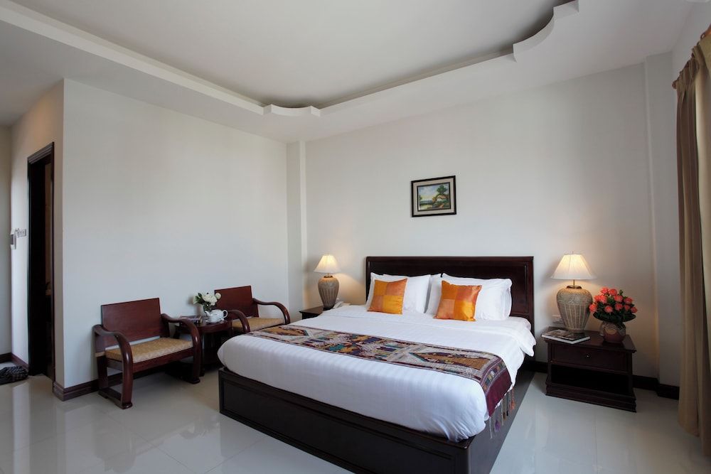Lao Golden Hotel Deluxe Room 3