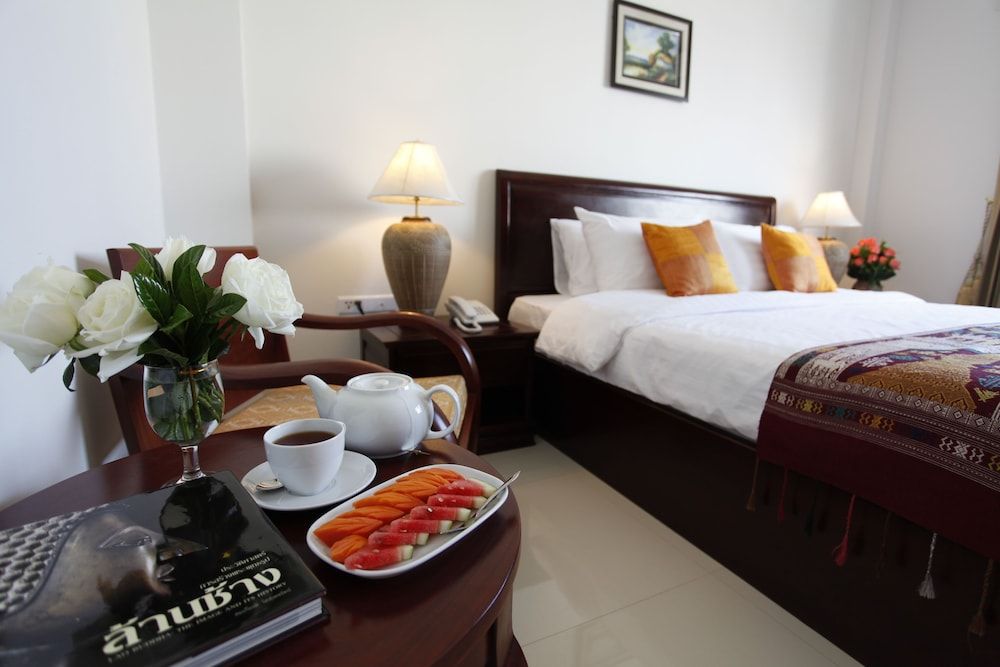 Lao Golden Hotel Deluxe Room 5