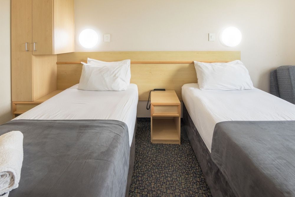 Twin Room, Non Smoking