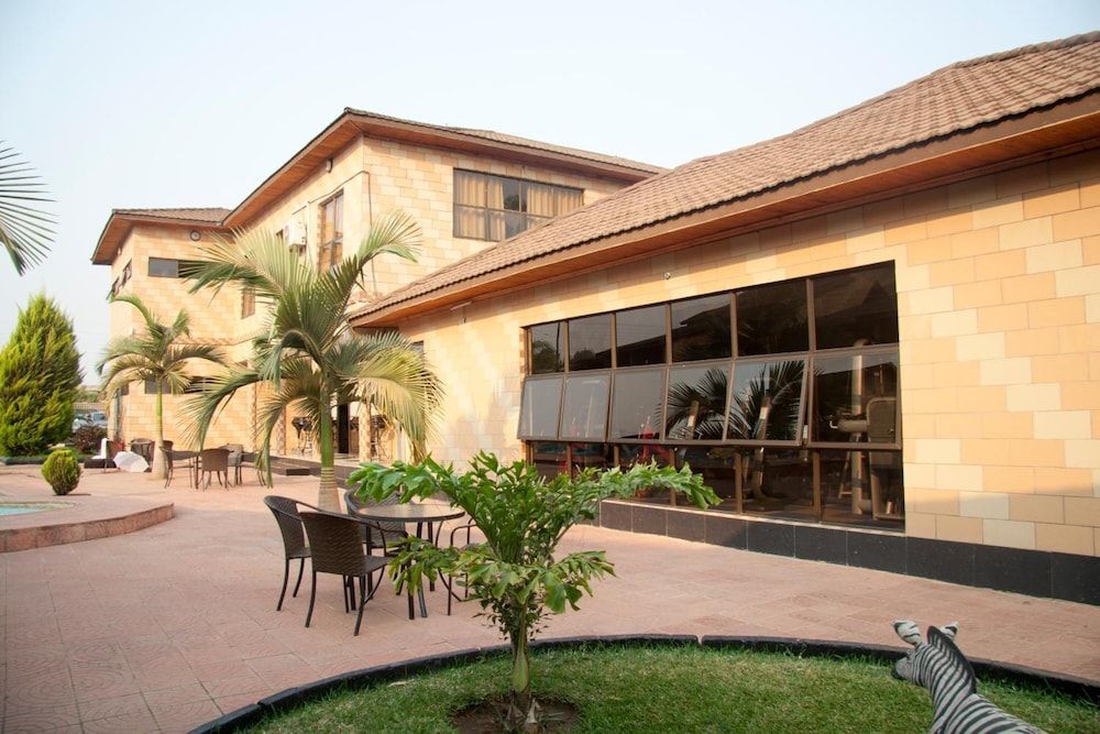 Mika Hotel, Kabulonga