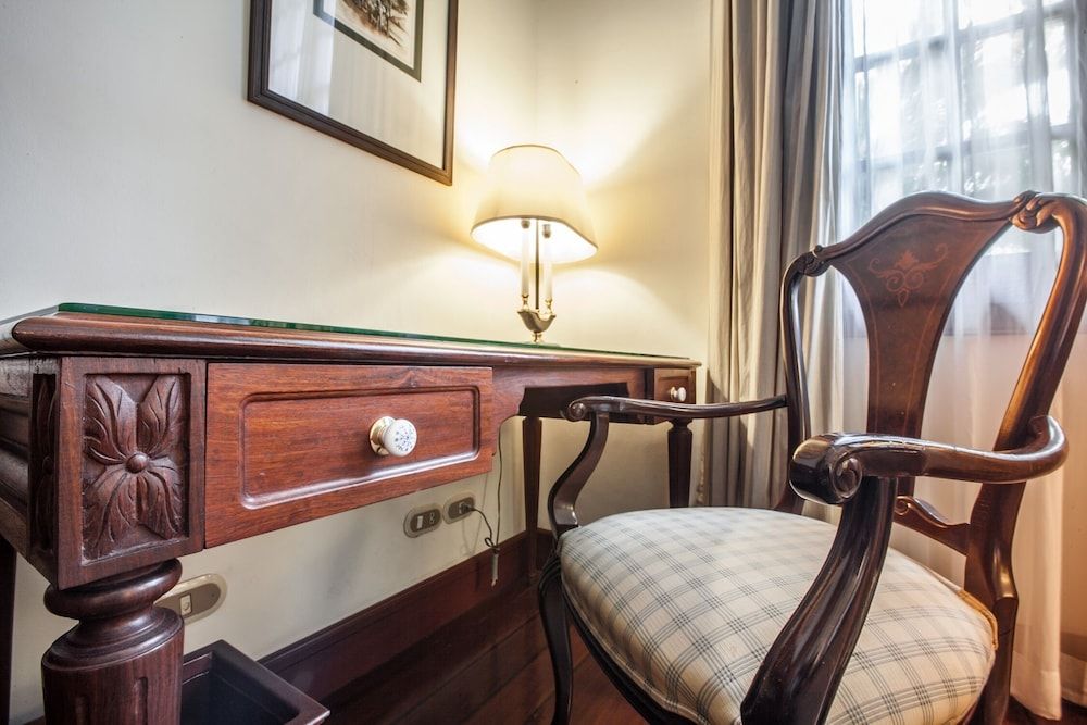 Settha Palace Hotel Superior Room, 1 King Bed 3