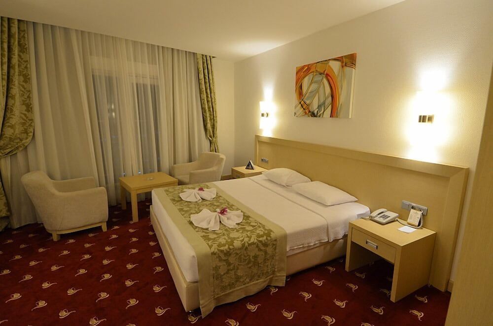 Standard Double or Twin Room, 1 Double Bed, Ensuite, Sea View