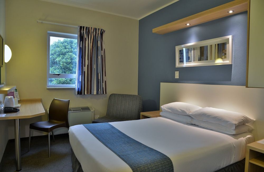 Road Lodge Kimberley Double Room, Non Smoking 2