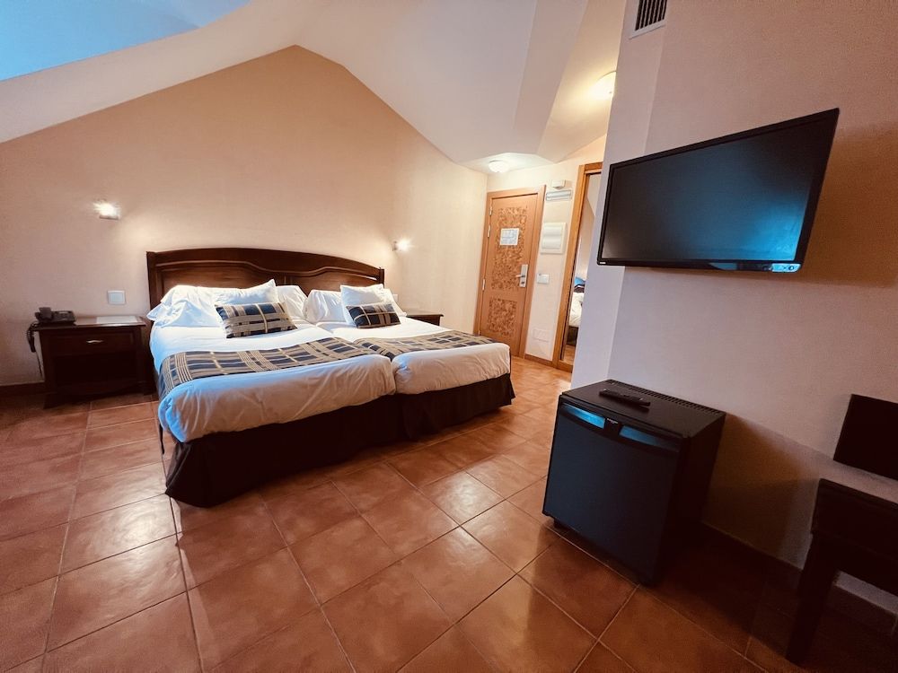 Hospedium Hotel Los Lanceros Superior Room 10