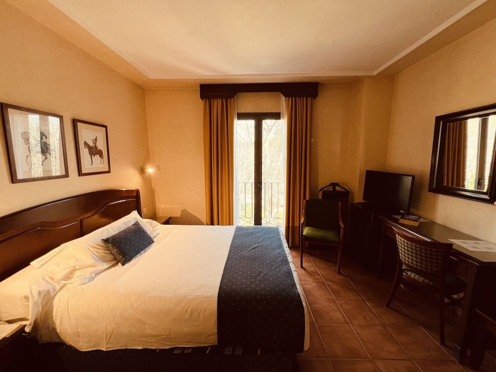 Hospedium Hotel Los Lanceros Standard Double Room 2
