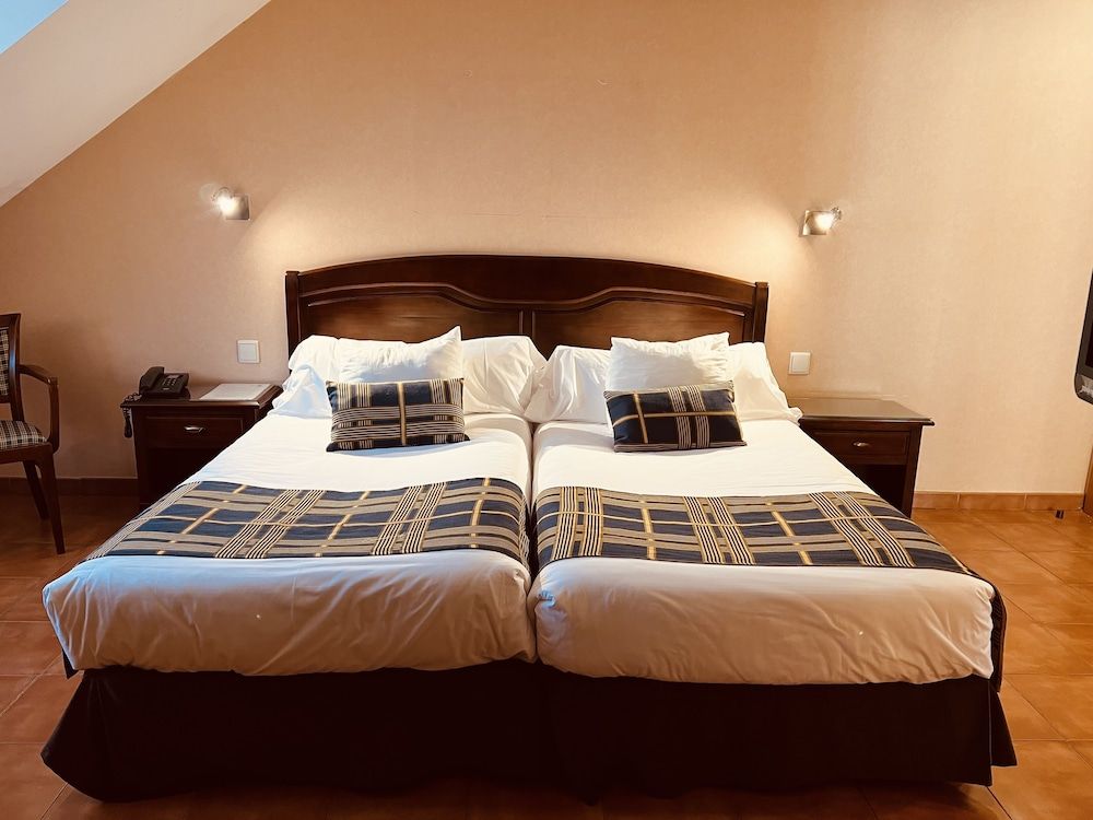 Hospedium Hotel Los Lanceros Superior Room 4