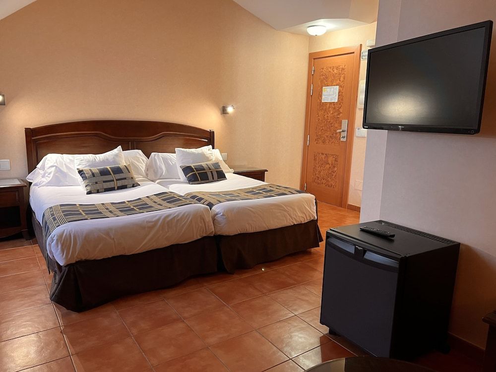 Hospedium Hotel Los Lanceros Superior Room 6