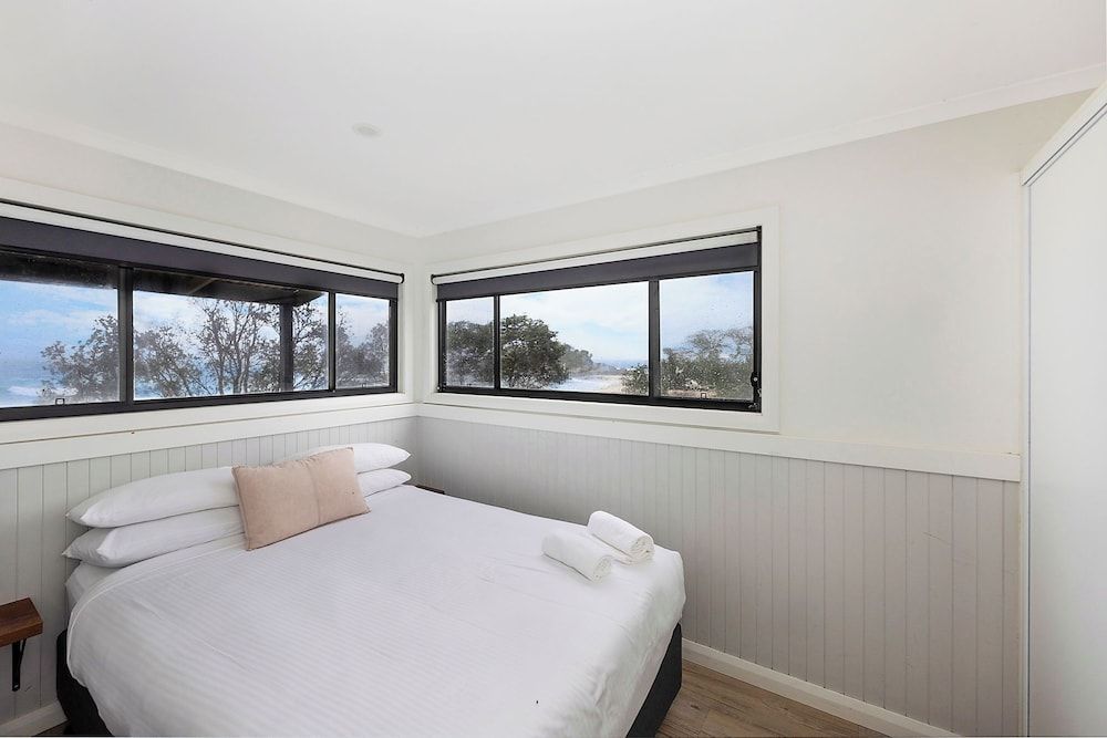 Deluxe Cabin - Sleeps 4