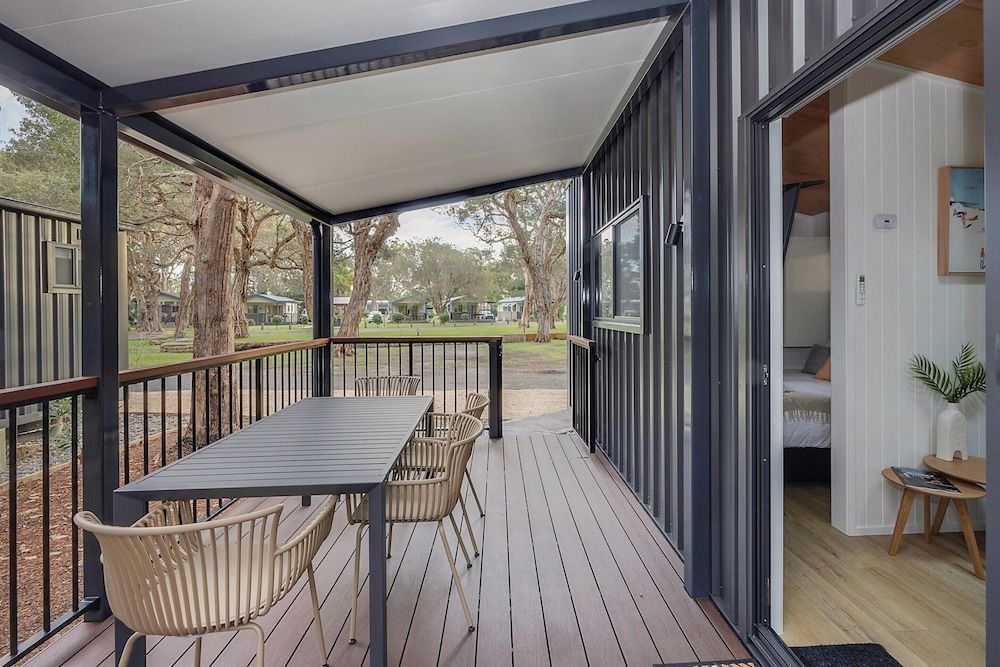 Reflections North Haven - Holiday Park Premium Tiny Home - Sleeps 2 4