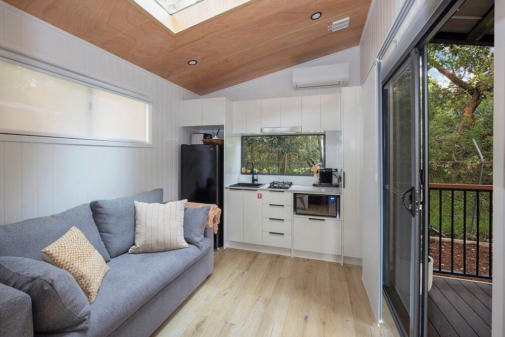 Reflections North Haven - Holiday Park Premium Tiny Home - Sleeps 2 6