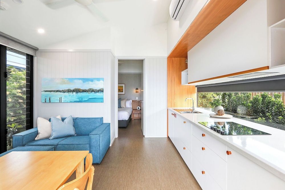 Premium Cabin - Sleeps 2