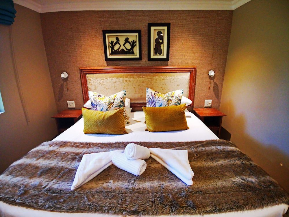 1 Bedroom Log Cabin