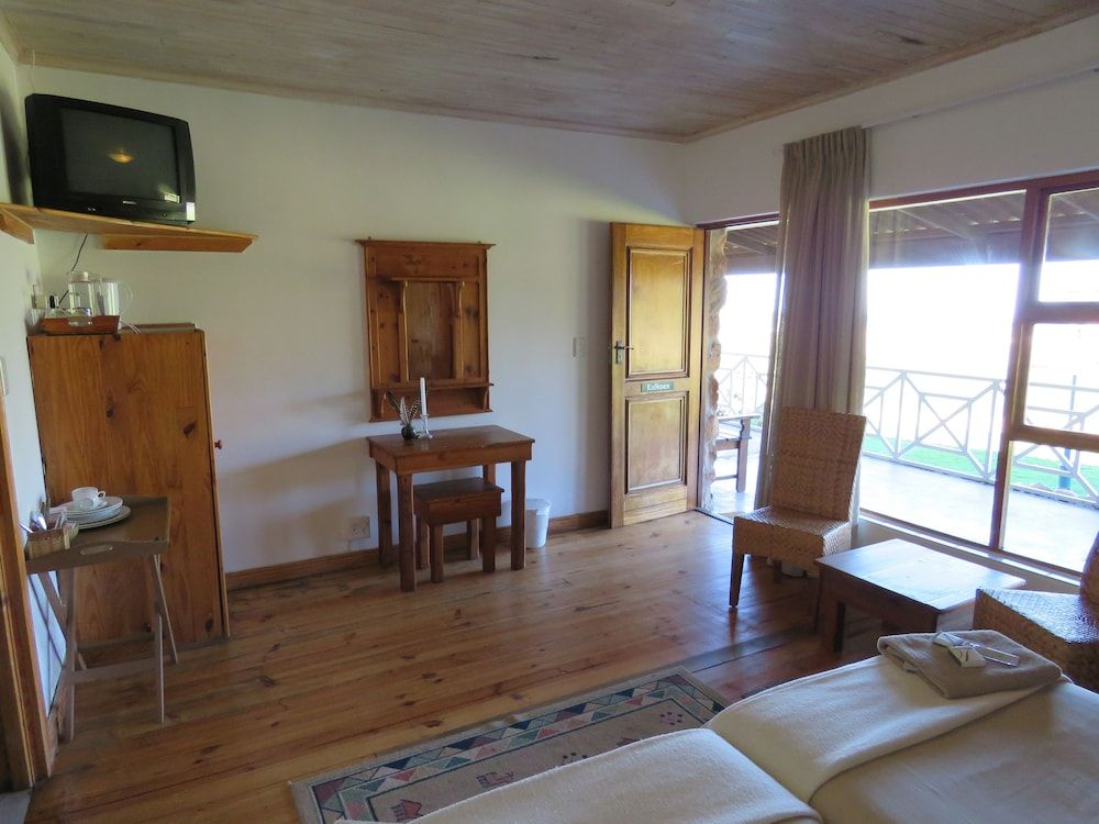 Triple Room (Single beds)
