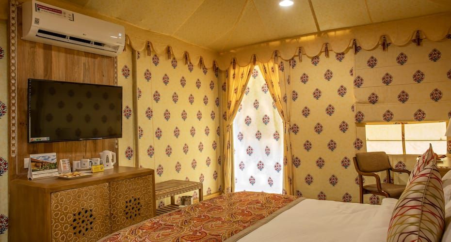 Ananta Spa & Resorts Pushkar Deluxe Tent Room 2