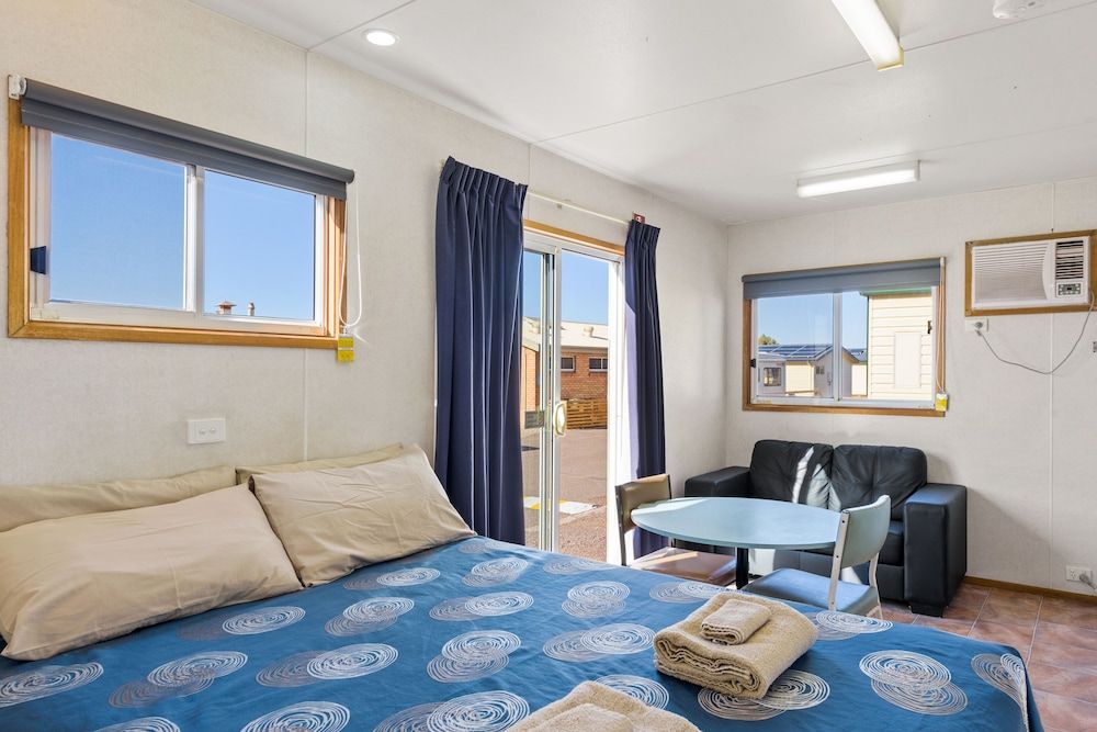 Discovery Parks - Whyalla Economy Studio Cabin