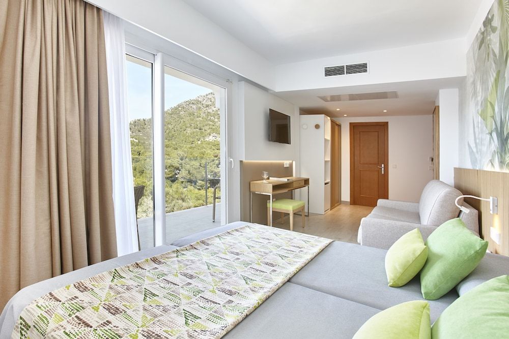 Double Room, Balcony, Sea View