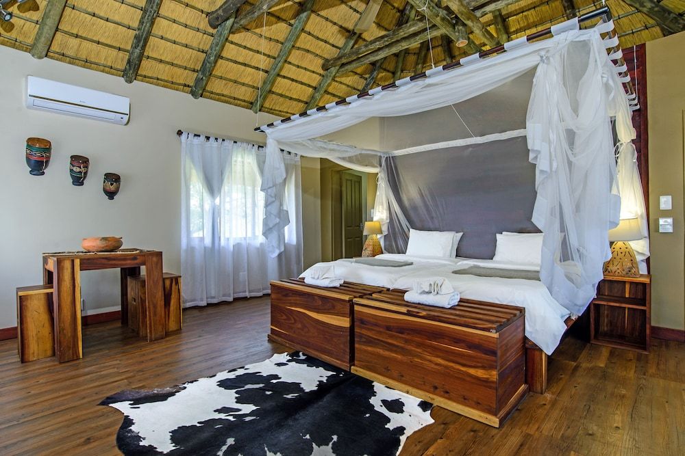 Hakusembe River Lodge Standard Twin Room, 2 Twin Beds, Garden View