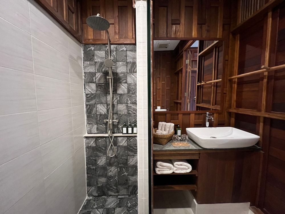 ViengTara VangVieng Resort Superior Room 4