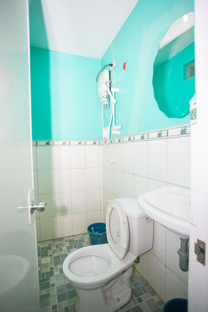 GV Hotel Dipolog City Deluxe Twin Room 10