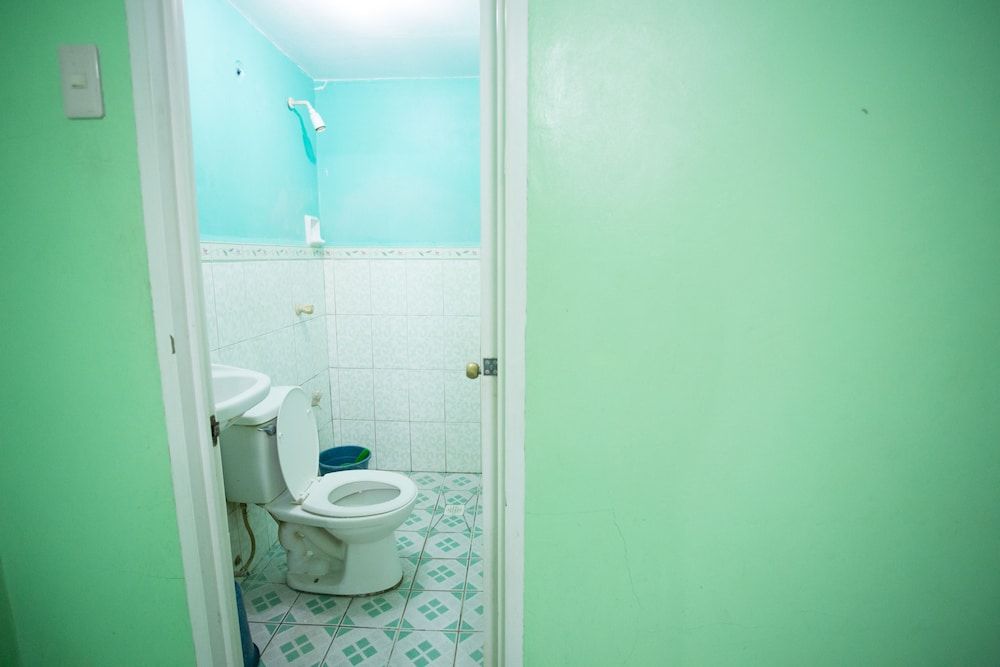 GV Hotel Dipolog City Standard Double Room (Matrimonial) 10