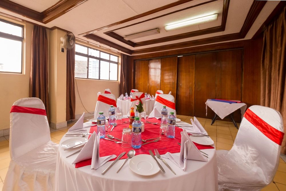 undefined Marble Arch Hotel 8