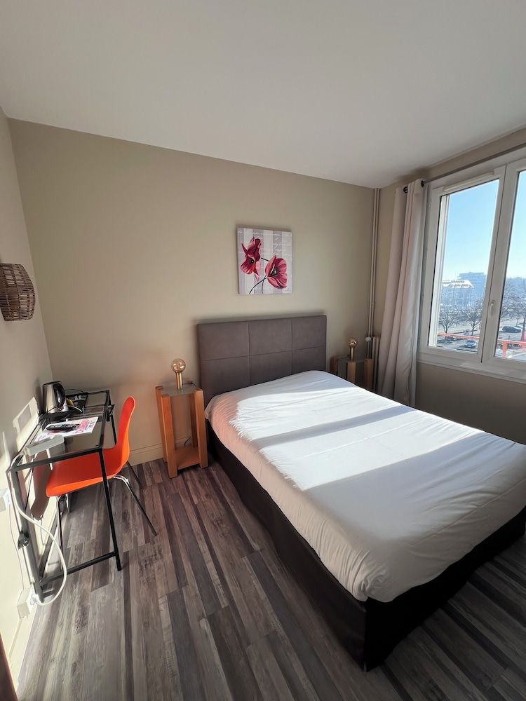 Hôtel de L'Univers Superior Double Room Single Use 3