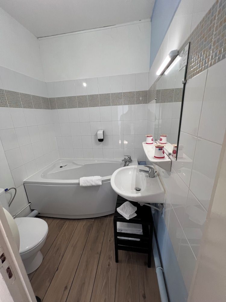 Hôtel de L'Univers Superior Double Room Single Use 9