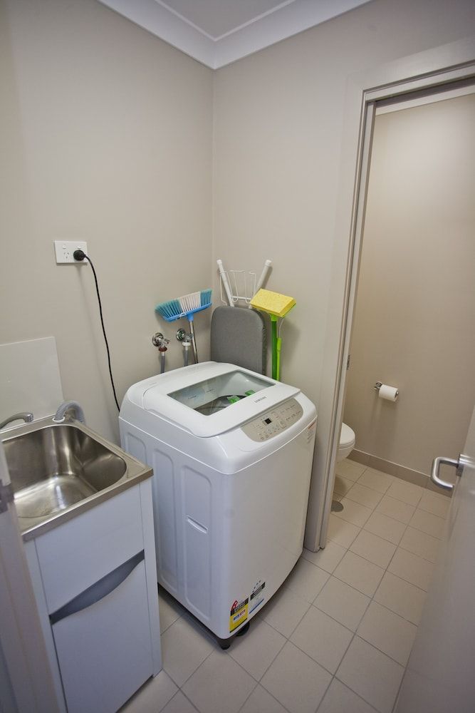 Stonewood Villas Deluxe Townhome 3