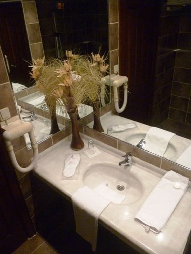 Montania Town Hotel Mudanya Economy Room (Single Use) 5