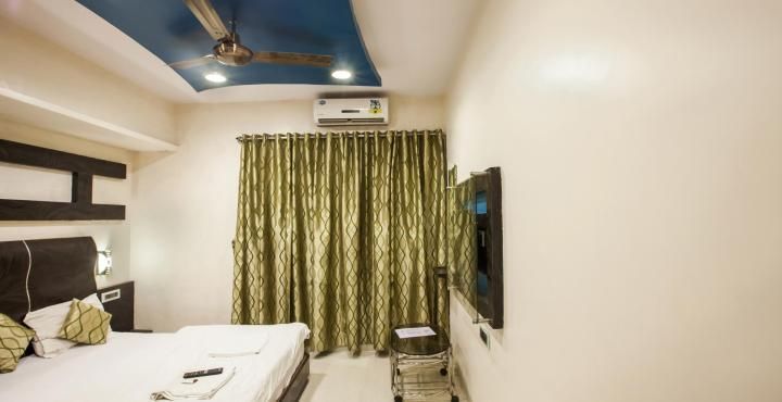 Deluxe A/C Room
