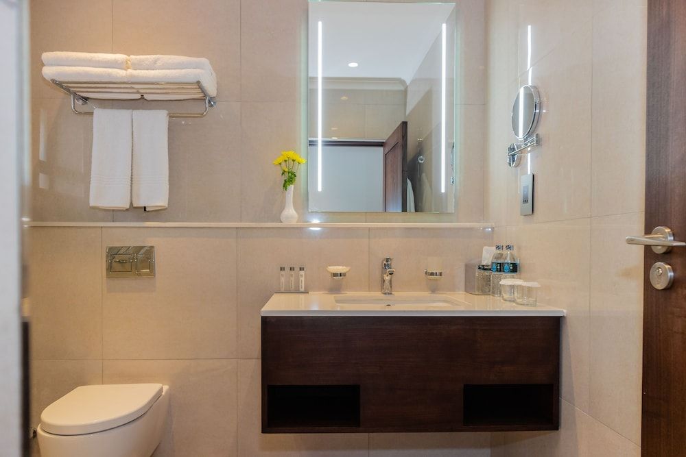 Malawi Sun Hotel & Conference Centre Classic Room 5