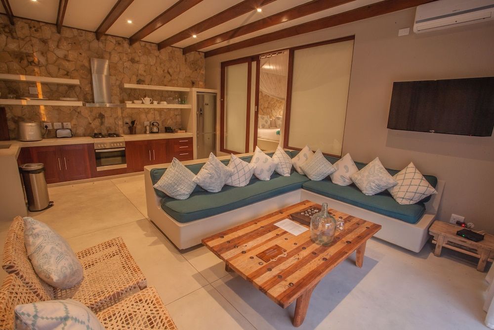 Bahia Mar Boutique Hotel Suite 3