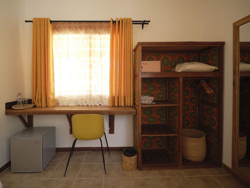 Antsanitia Resort Bungalows 10