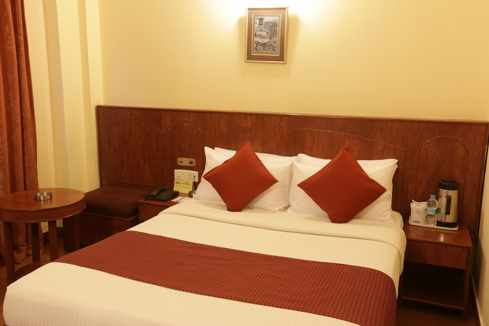 Hotel Nandan Deluxe Room