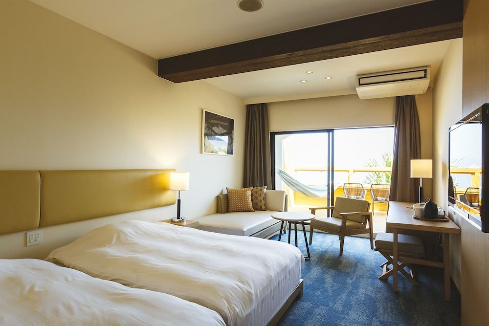 Twin Ocean View - Nagi Hotel, Renovated