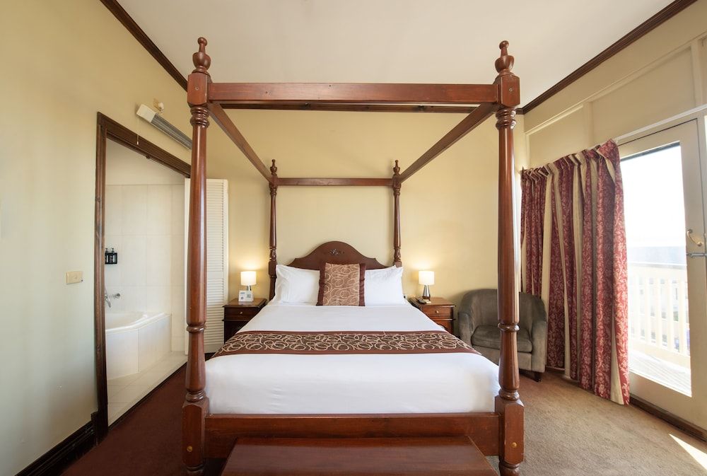 Anchorage Seafront Hotel Seafront Spa 2