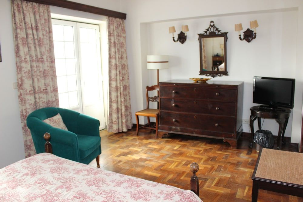 Hotel Urgeiriça Twin Room 4