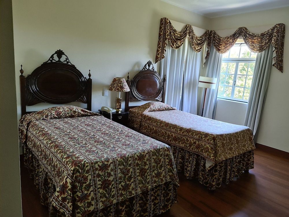 Hotel Urgeiriça Superior Twin Room 5