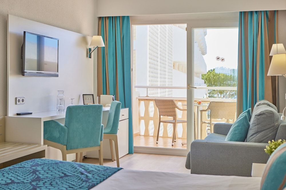 Universal Hotel Lido Park & Spa Comfort Room, Balcony, Partial Sea View (2 adults + 1 child) 2