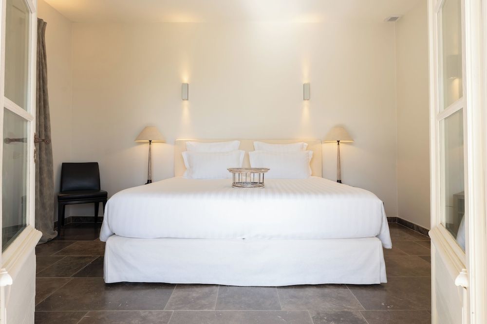 Sunset Suite