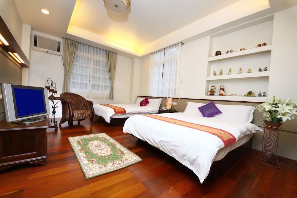 Standard Quadruple Room