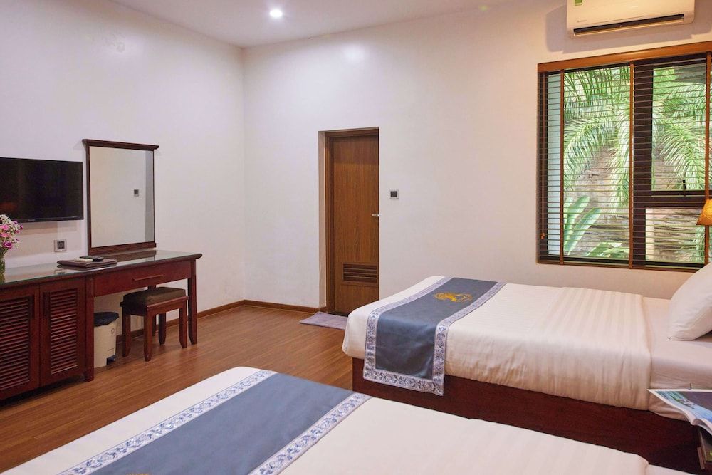 Gieng Ngoc Hotel Standard Twin Room, Mountain View 5