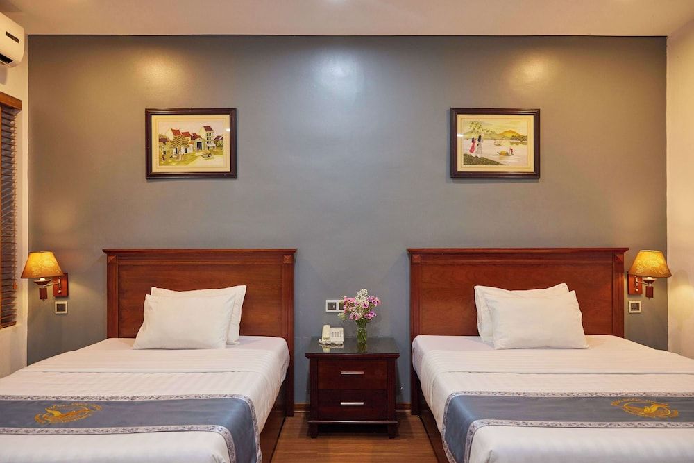 Gieng Ngoc Hotel Standard Twin Room, Mountain View 2