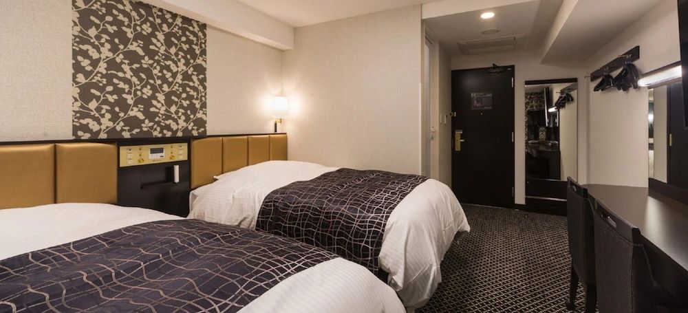 APA Hotel Shonan Tsujido Ekimae Twin Room, 2 Twin Beds, Non Smoking