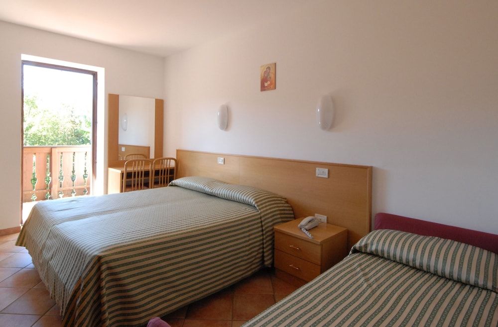 Casa Santa Maria Superior Triple Room 2