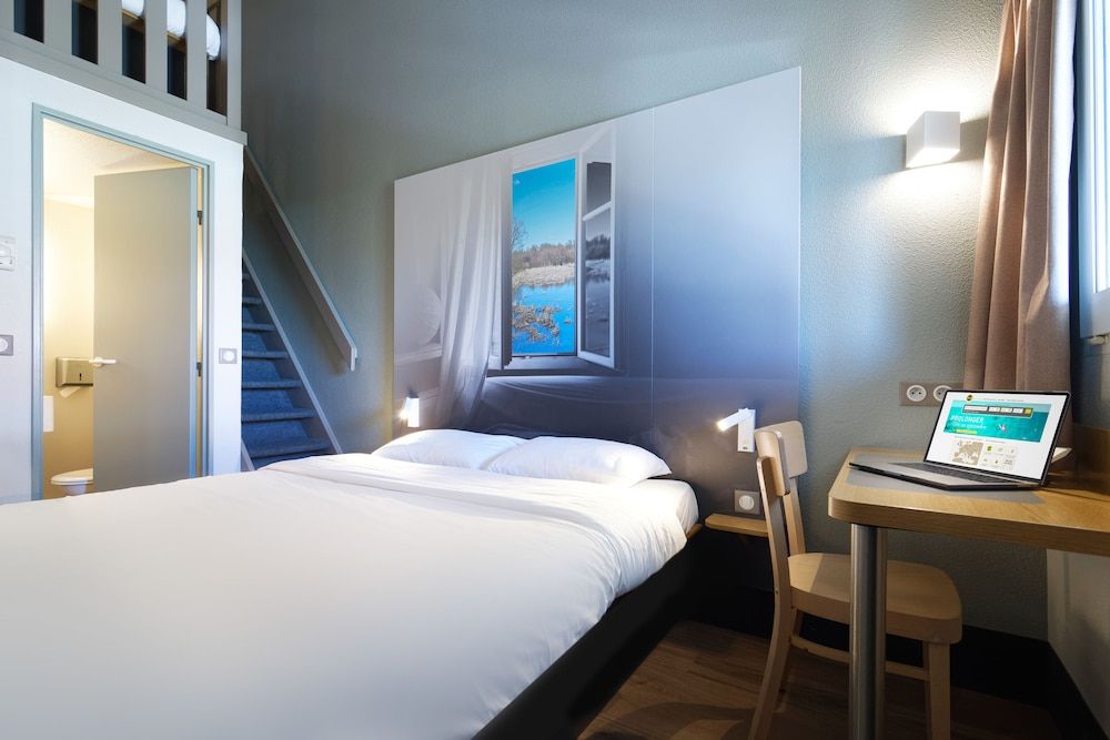 B&B HOTEL Châteauroux Aéroport